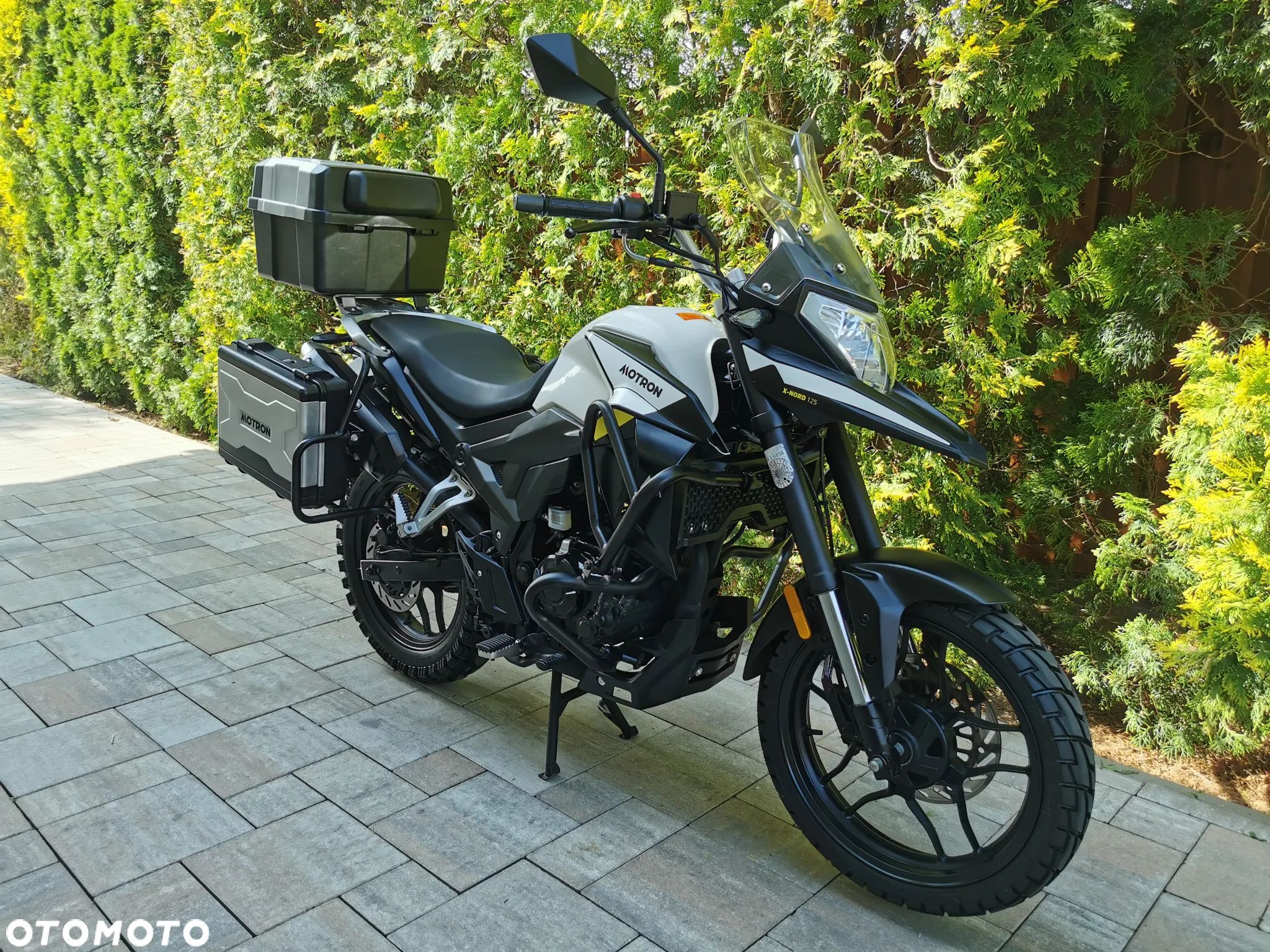 Junak RX One