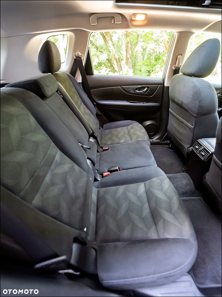 Nissan X-Trail - 35