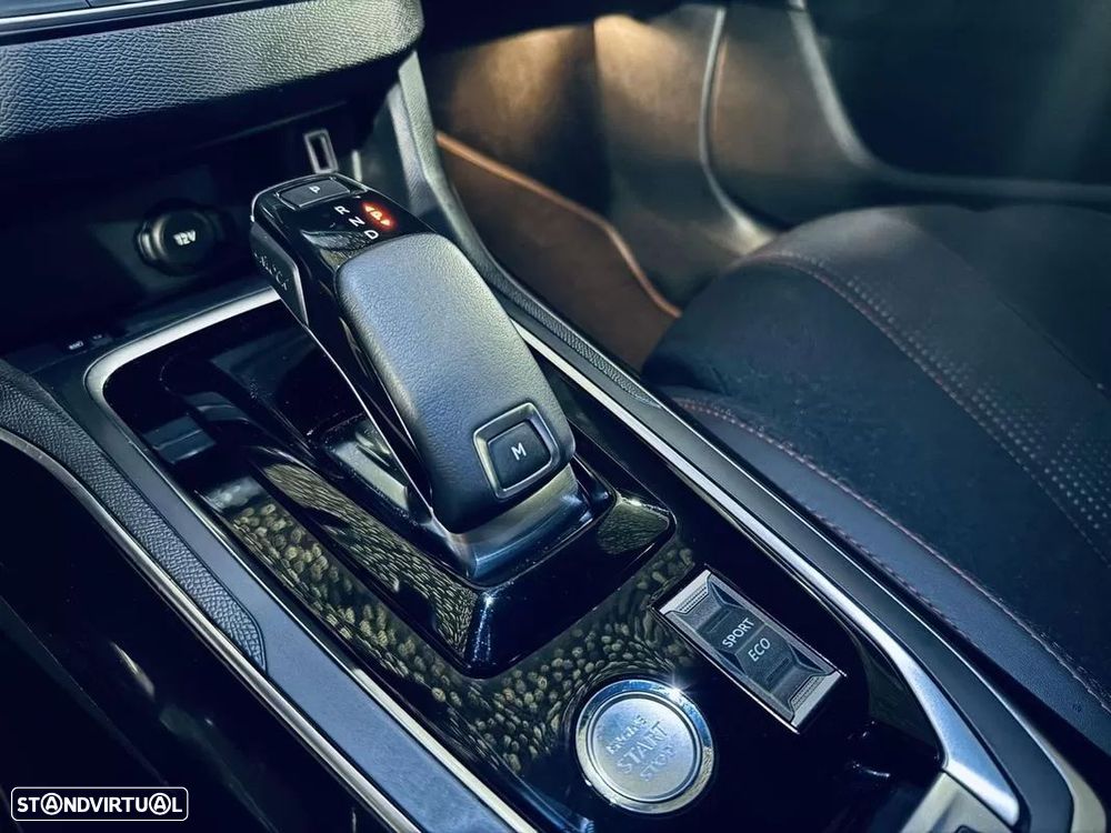 Peugeot 308 1.5 BlueHDi GT EAT8 - 37