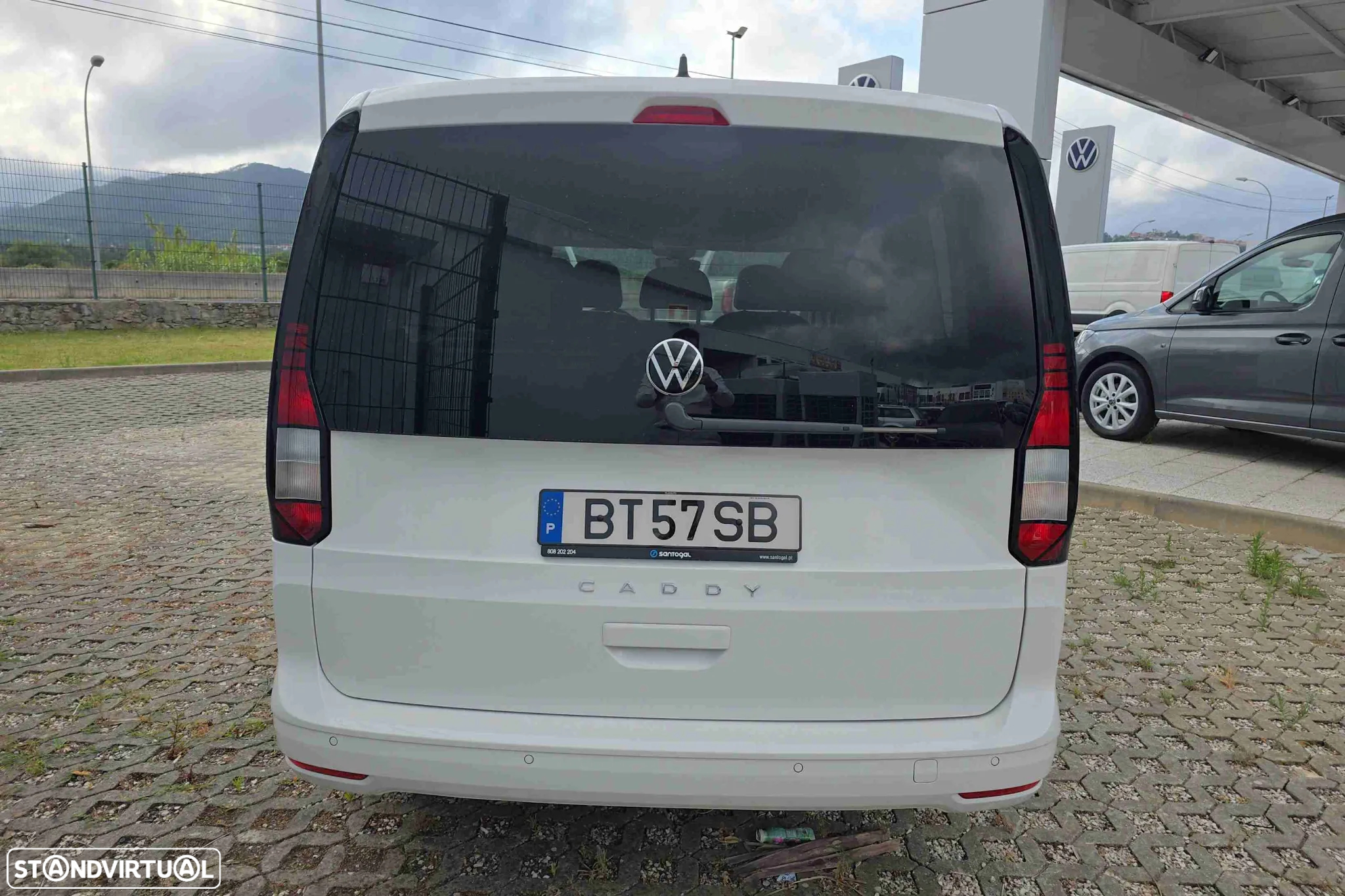 VW Caddy Maxi 25 2.0 TDI - 17