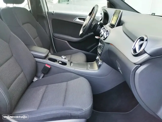 Mercedes-Benz B 180 d Style Aut. - 14