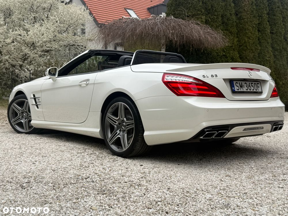 Mercedes-Benz SL 63 AMG - 2