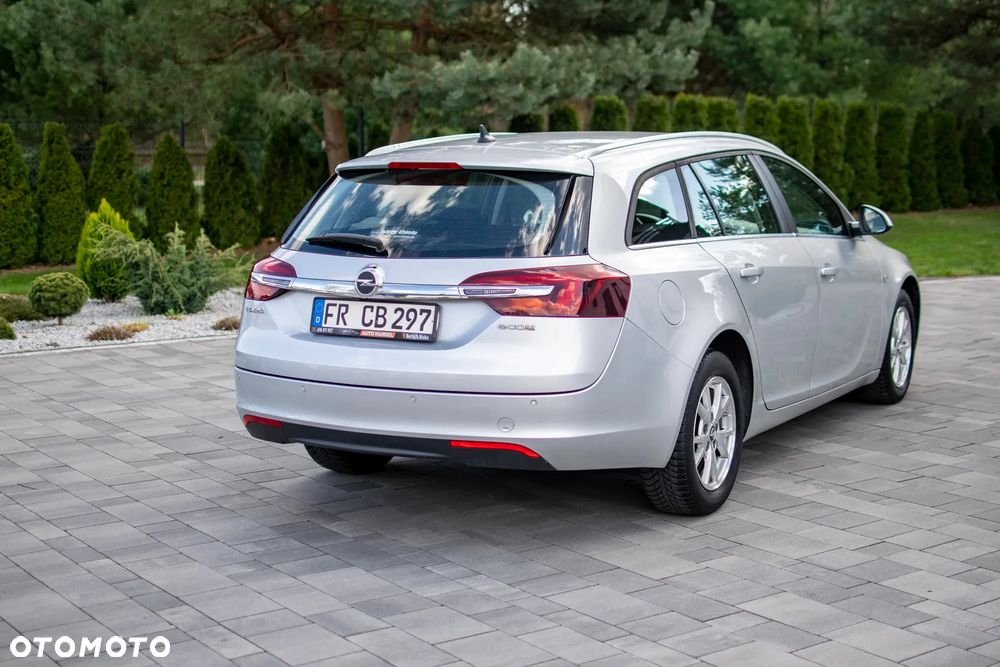 Opel Insignia - 17