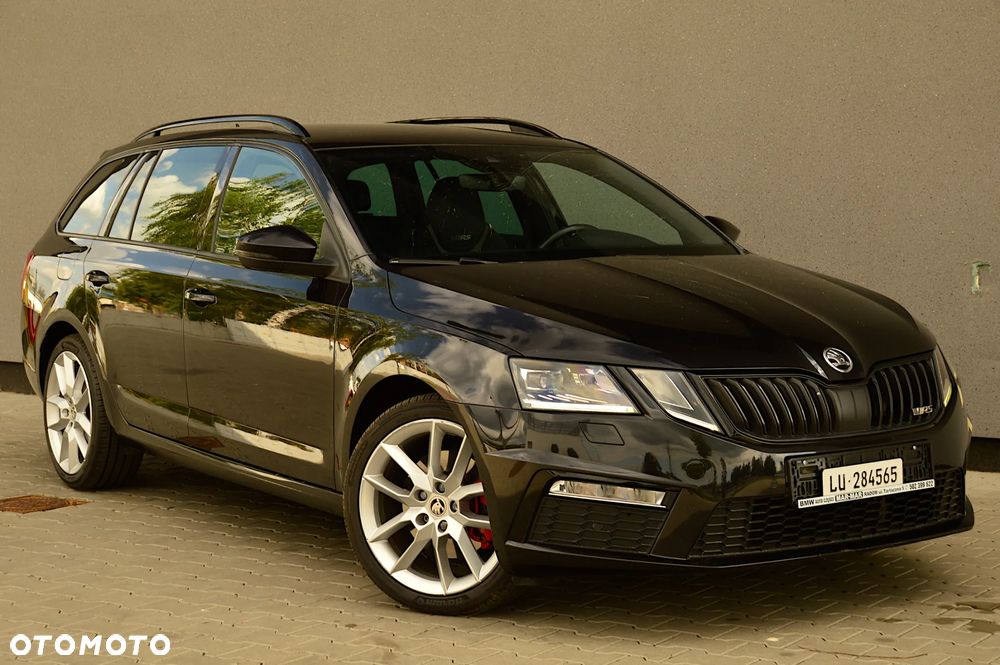 Skoda Octavia 2.0 TDI (Green tec) 4x4 DSG RS - 1