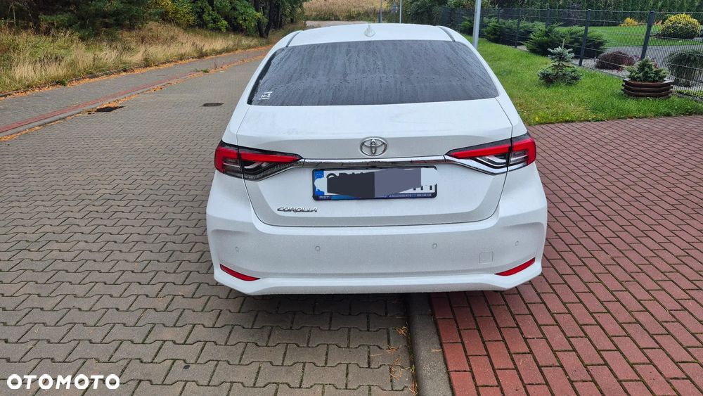 Toyota Corolla 1.6 Executive MS - 4