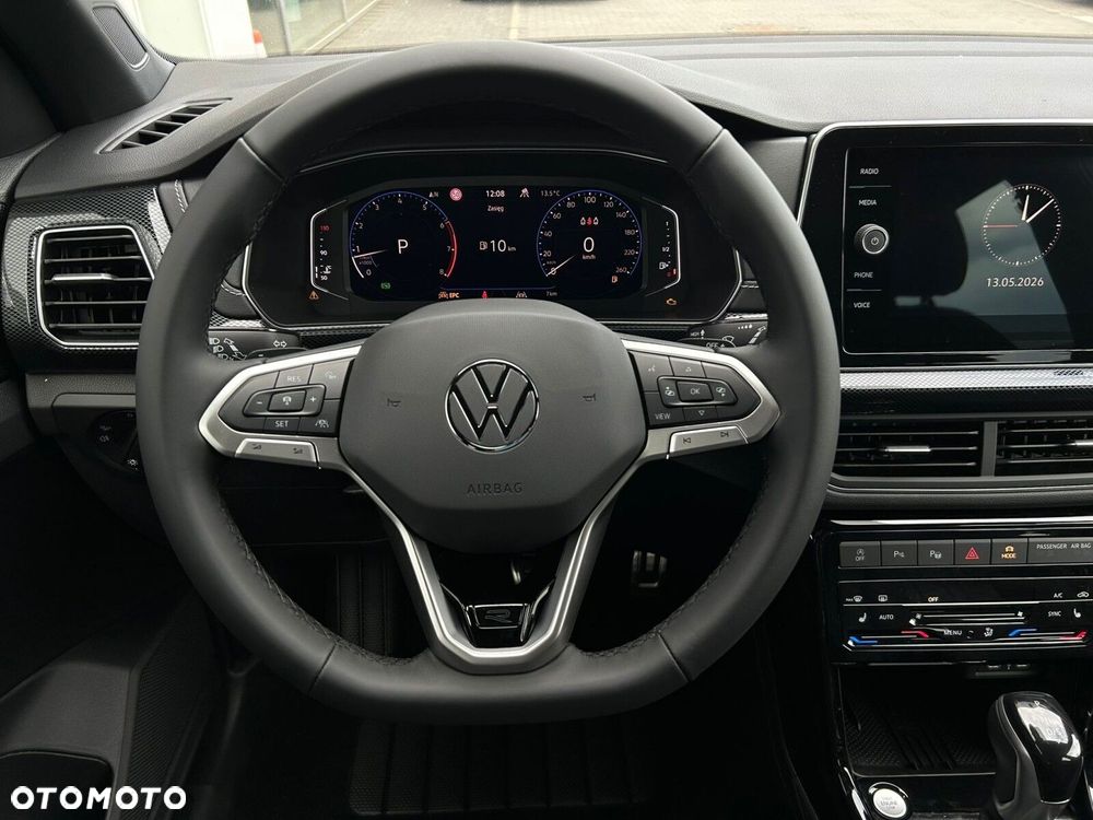 Volkswagen T-Cross - 13