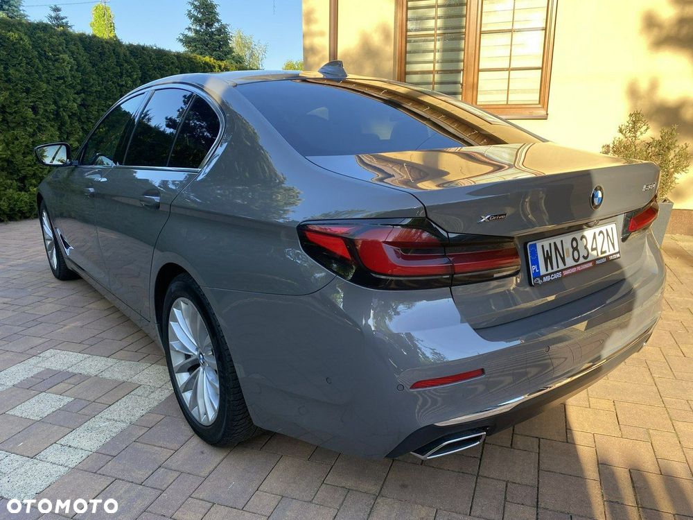 BMW Seria 5 530i xDrive mHEV Luxury Line - 14