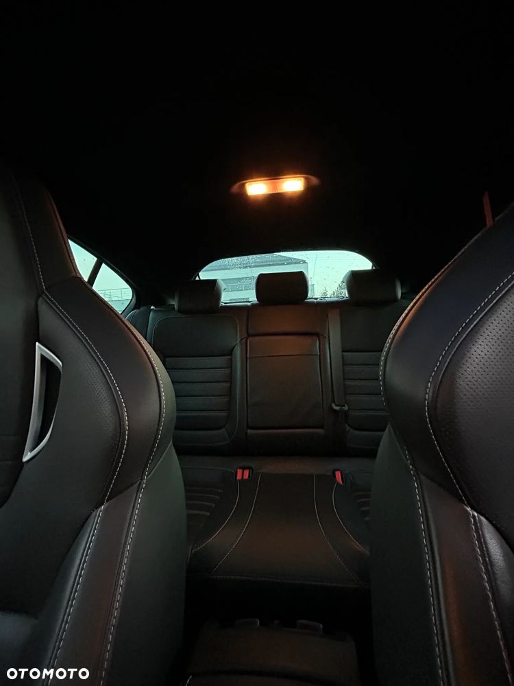 Opel Insignia 2.0 T Cosmo 4x4 - 25