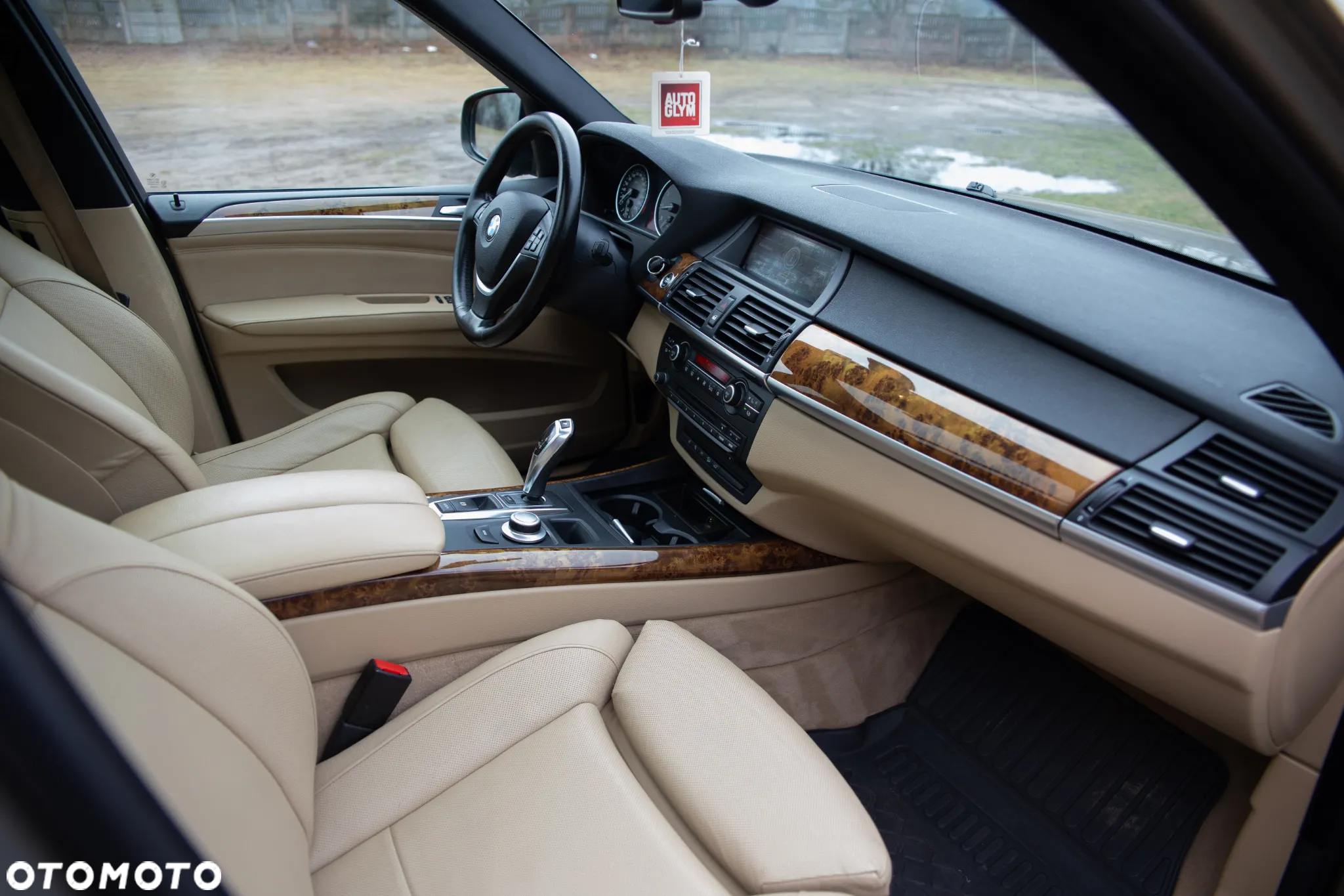 BMW X5 4.8i xDrive - 5