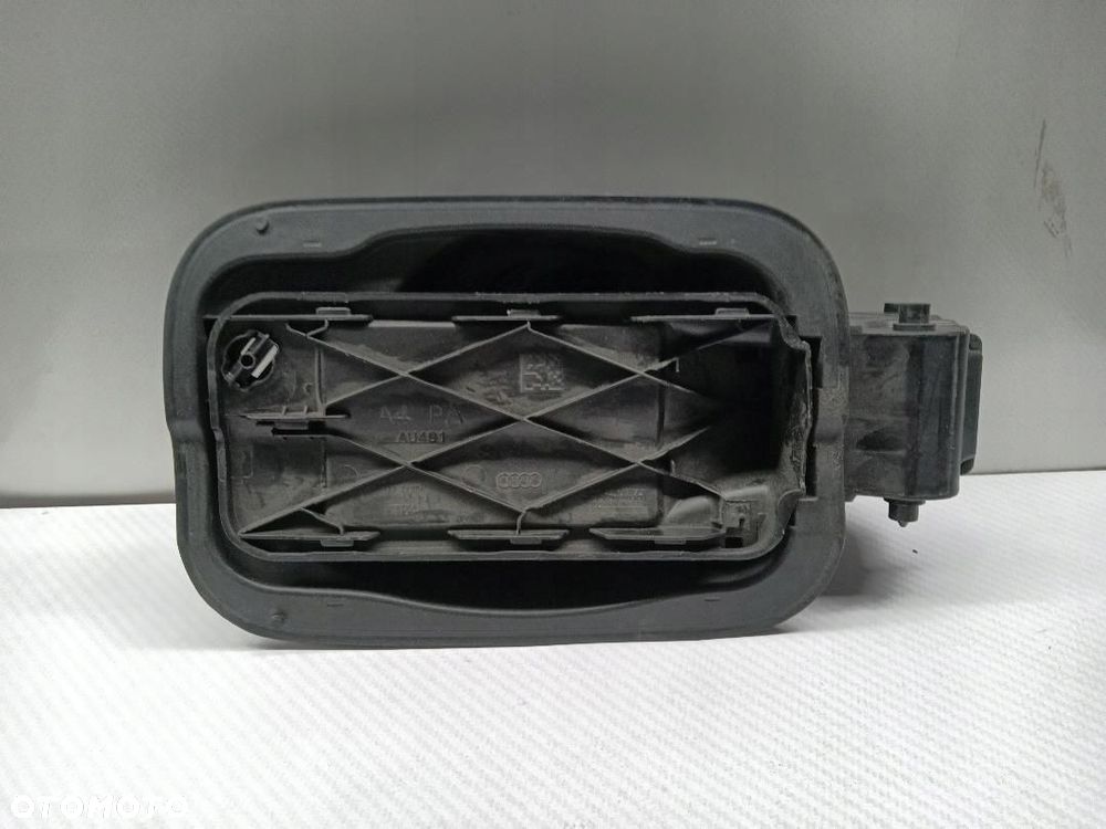 KLAPKA WLEWU PALIWA AUDI A4 B9 8W0809906 - 1