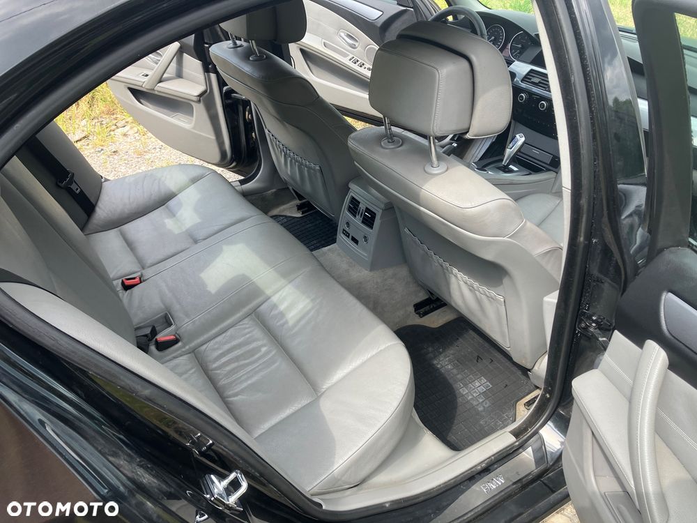 BMW Seria 5 520d - 15