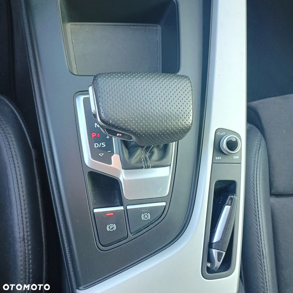 Audi A4 Limousine 35 TDI mHEV S Line S tronic - 19