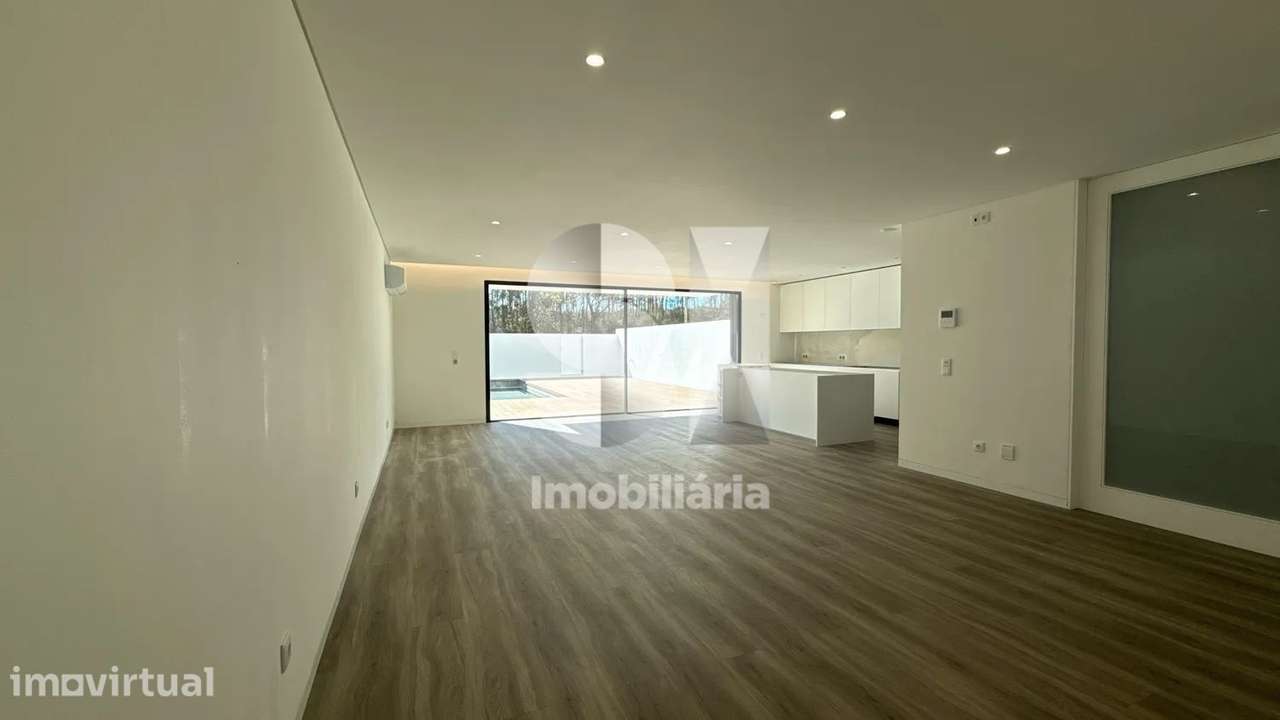 Moradia T4 Nova com Piscina no Castêlo da Maia - Grande imagem: 5/42