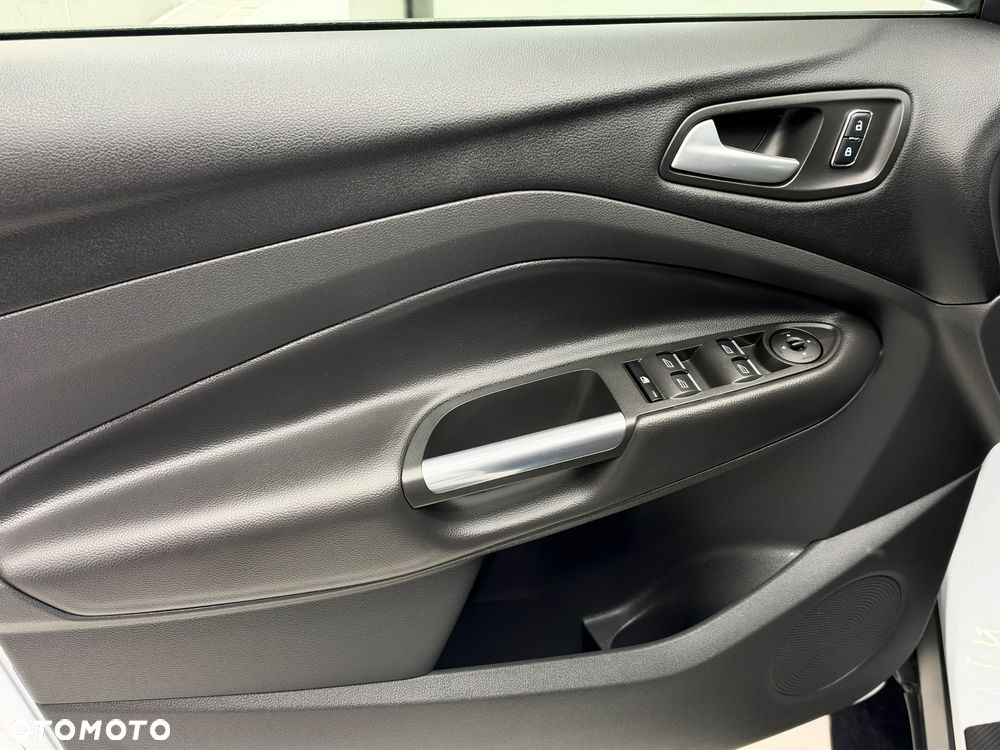 Ford Kuga 2.0 TDCi 4x4 Business Edition - 10