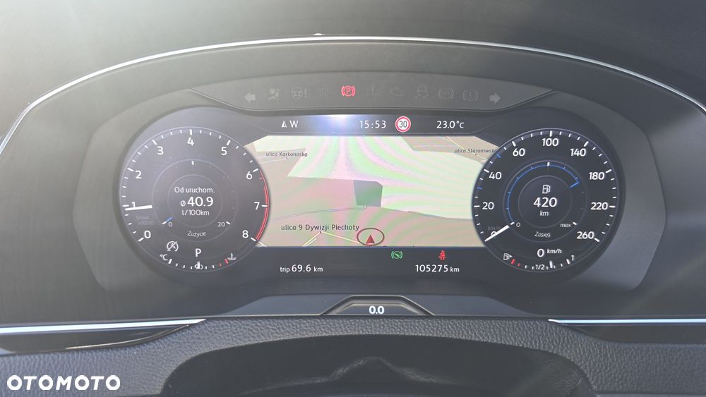 Volkswagen Passat - 8