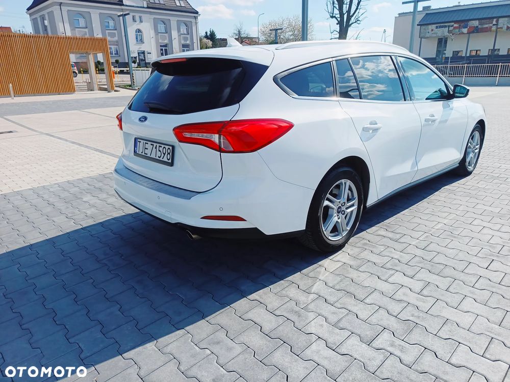 Ford Focus 1.5 EcoBlue Start-Stopp-System COOL&CONNECT DESIGN - 18