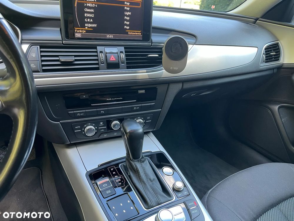 Audi A6 Avant 2.0 TDI Ultra S tronic - 12