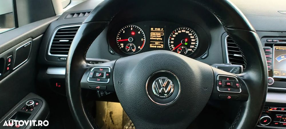 Volkswagen Sharan 2.0 TDI DSG Blue Motion Highline - 10