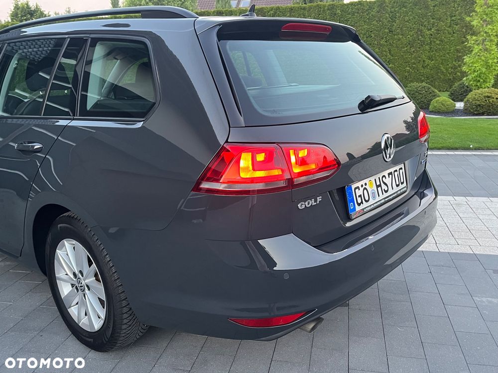 Volkswagen Golf 1.6 TDI BlueMotion Technology Lounge - 25