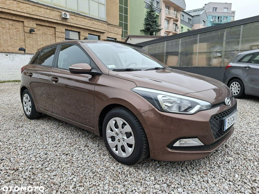 Hyundai i20 1.4 Classic + - 7