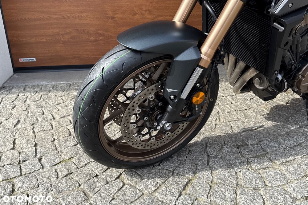 Honda CB - 19