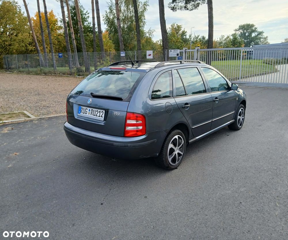 Skoda Fabia - 6