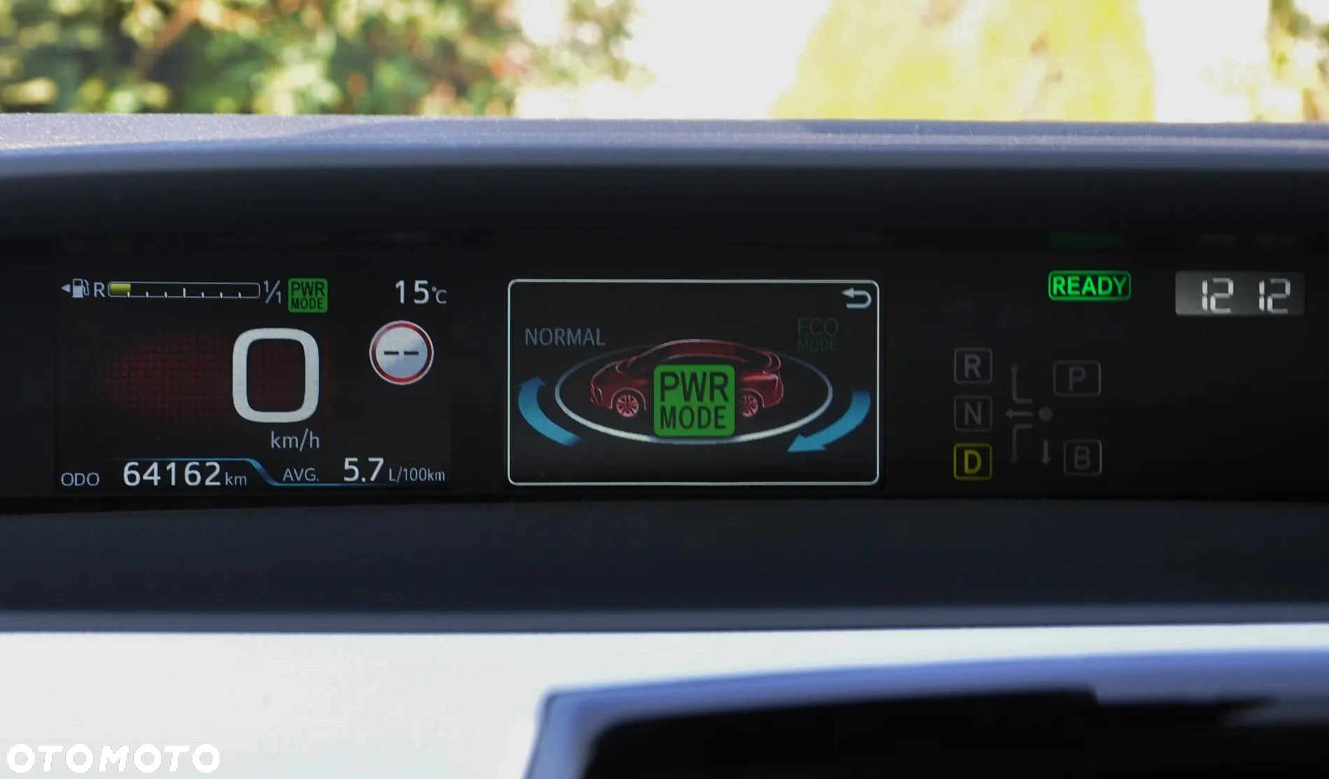 Toyota Prius 1.8 Hybrid Comfort - 33
