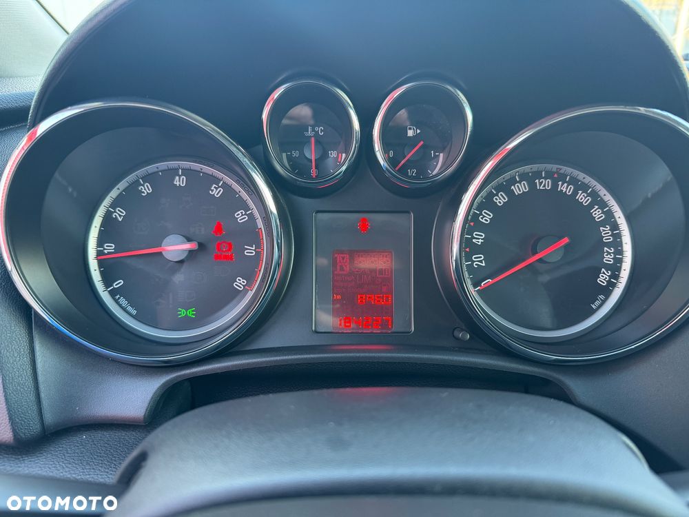 Opel Astra - 10