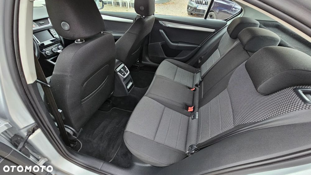 Skoda Octavia 1.4 TSI Style - 9