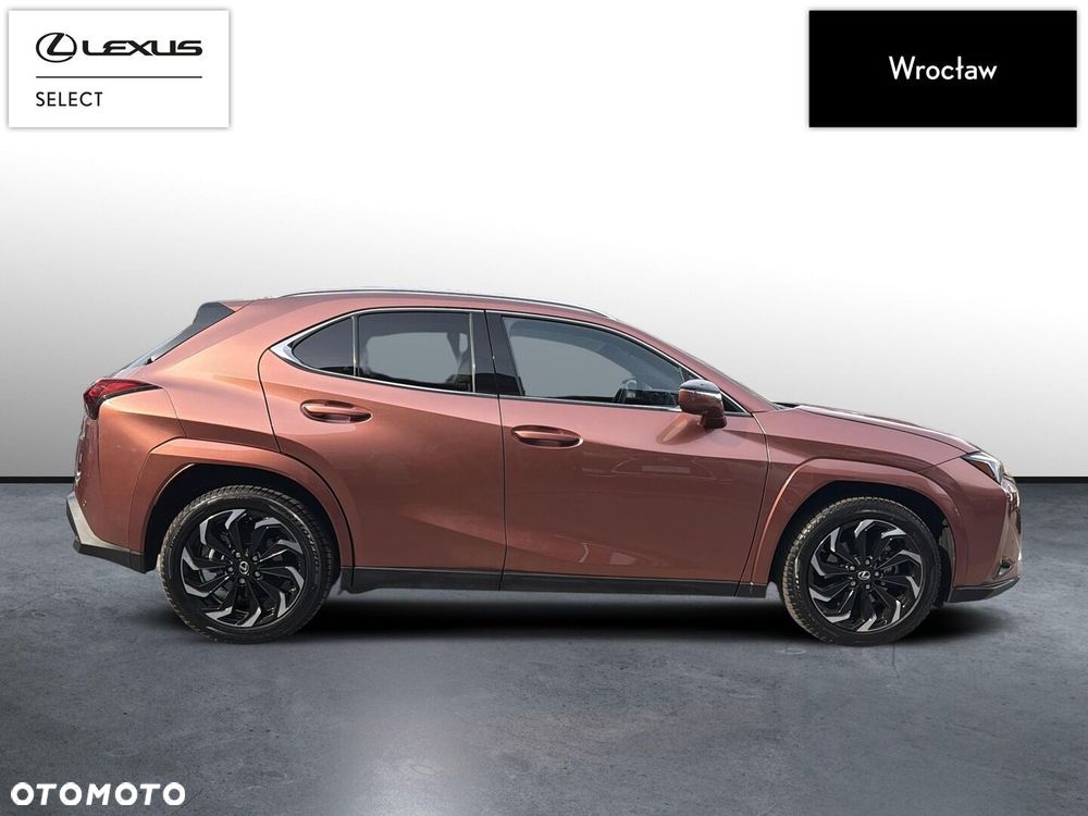 Lexus UX - 7