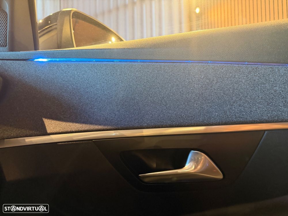 Peugeot 3008 1.6 BlueHDi GT Line EAT6 - 44