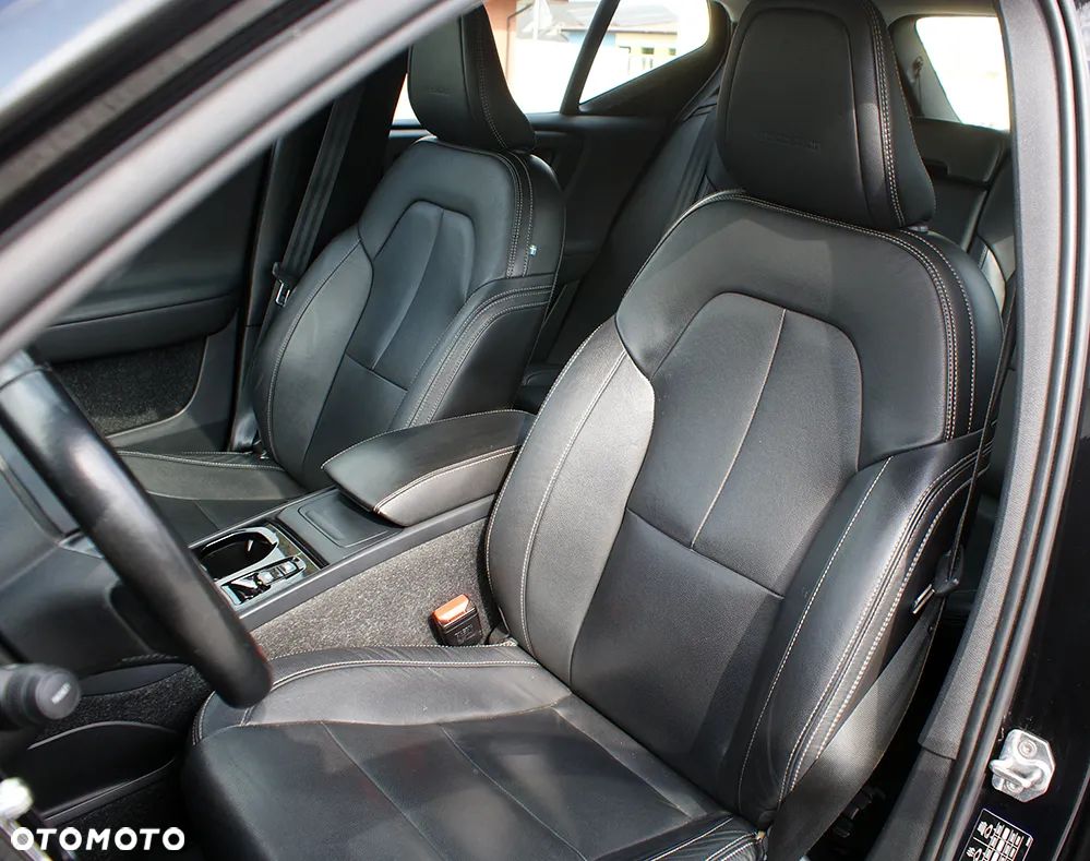 Volvo XC 40 D3 AWD Inscription - 18