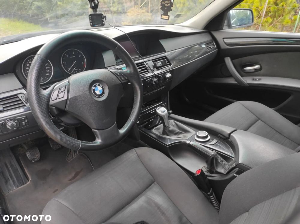 BMW Seria 5 520d - 7