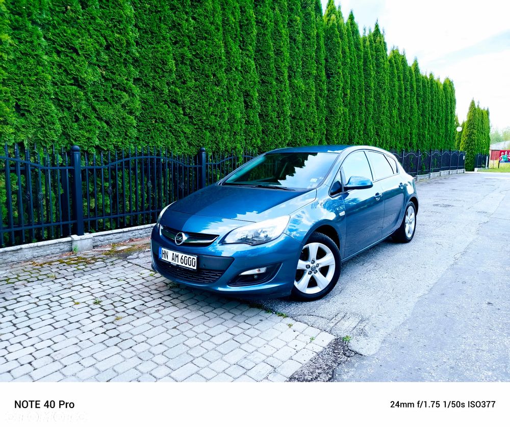 Opel Astra - 2