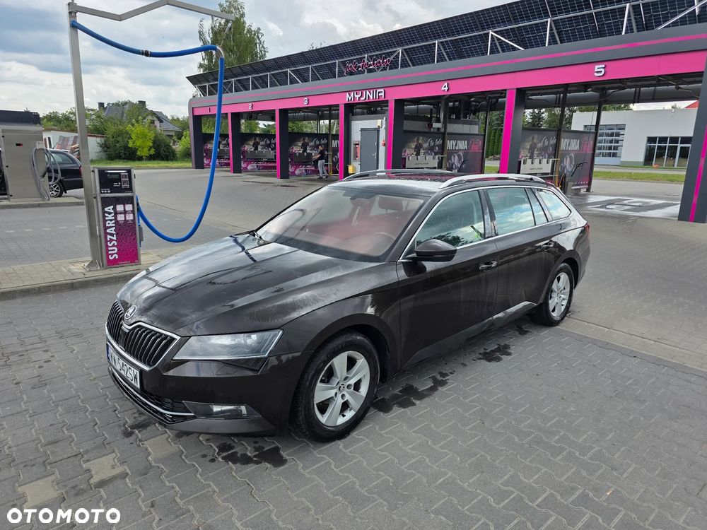 Skoda Superb 2.0 TDI Active - 9