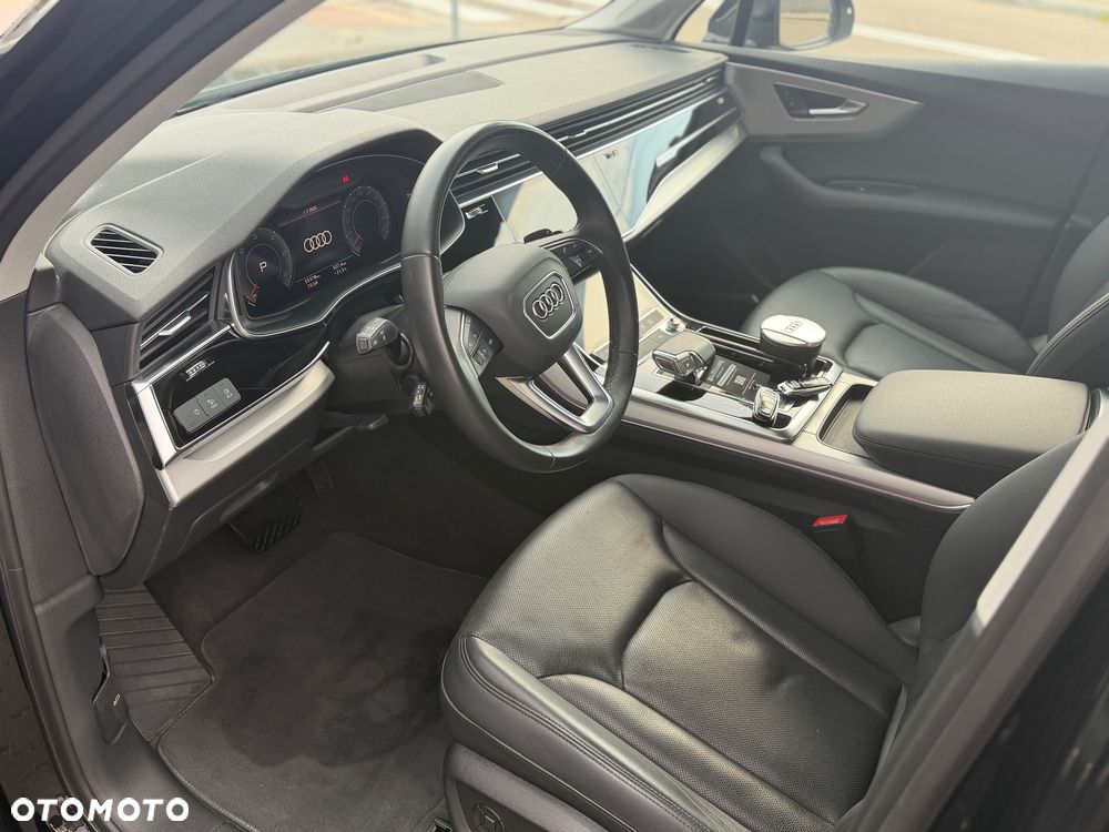 Audi Q7 - 8