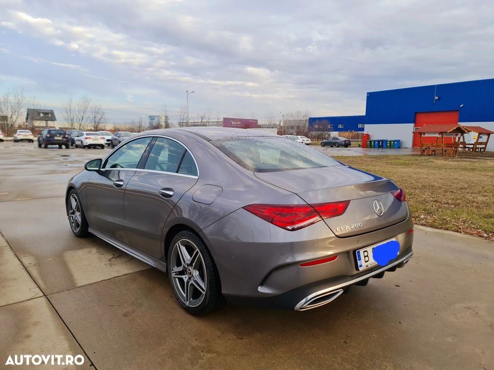 Mercedes-Benz CLA 200 - 4