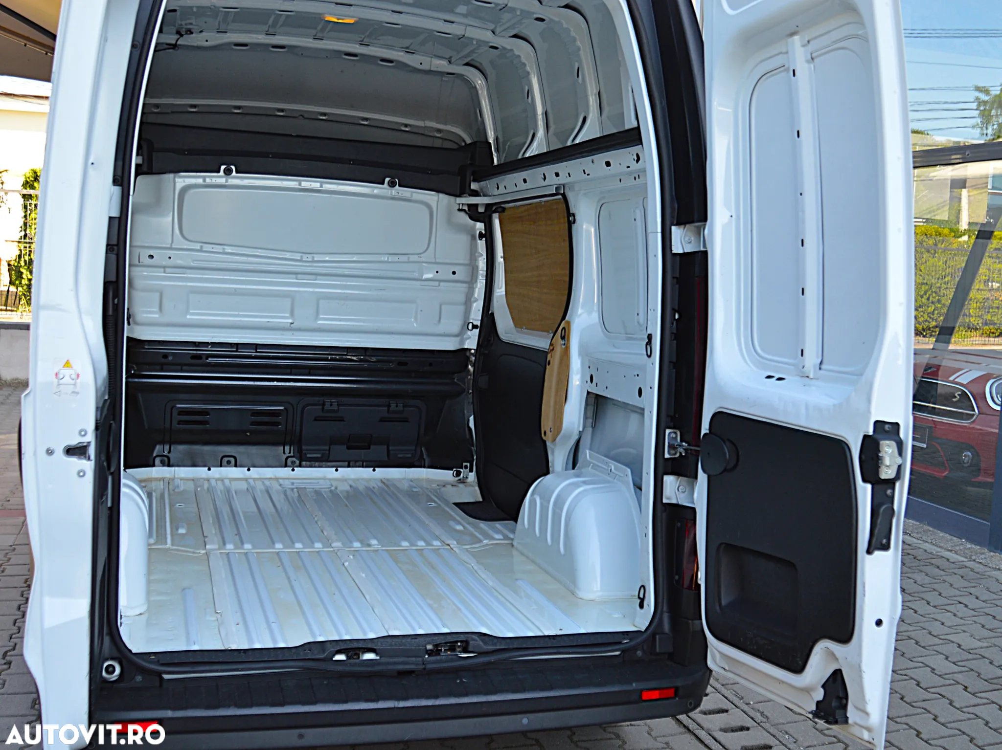 Renault Trafic 1,6CDI L1H2 - 28