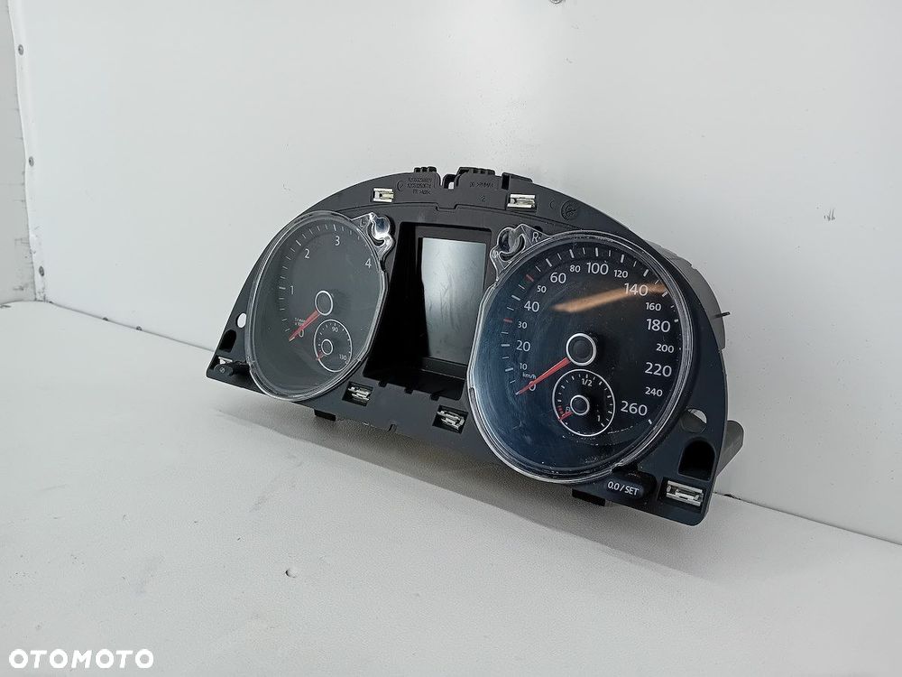 LICZNIK VW PASSAT B7 3AA920870D 2.0 TDI - 8