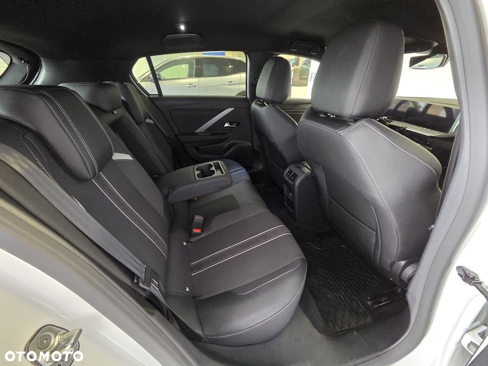 Opel Astra 1.2 T GS S&S - 7