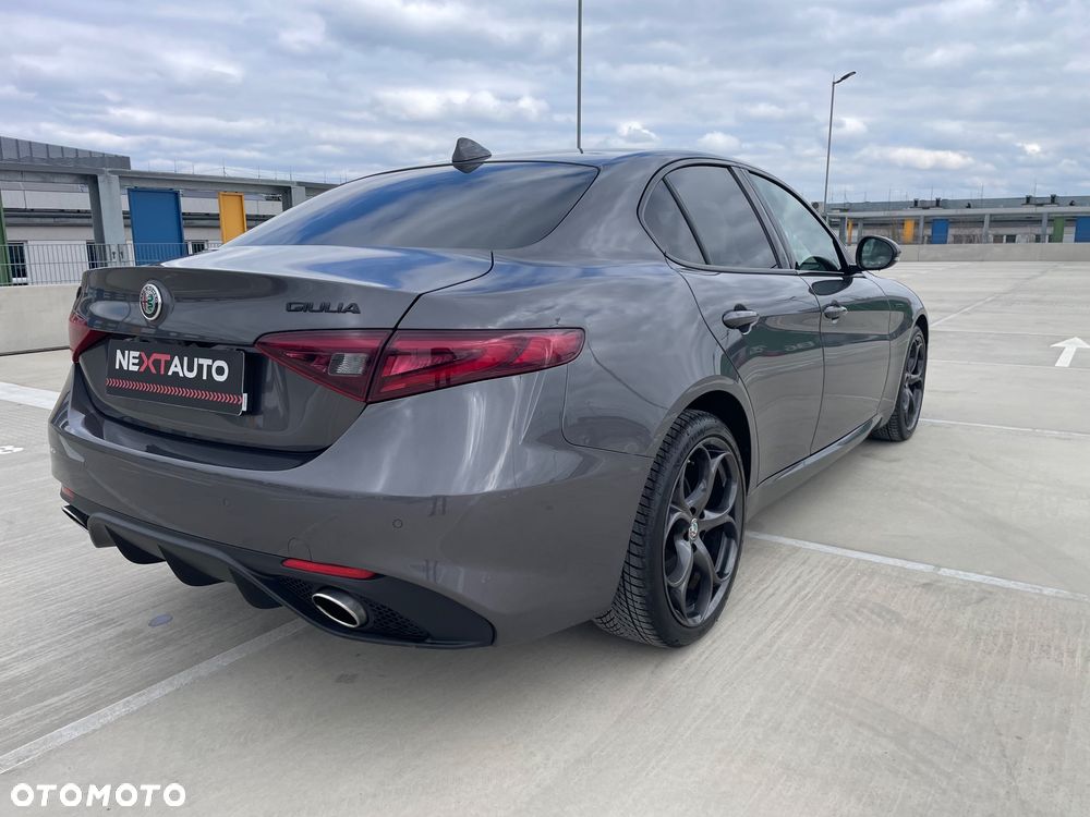 Alfa Romeo Giulia 2.0 Turbo Veloce Q4 - 9