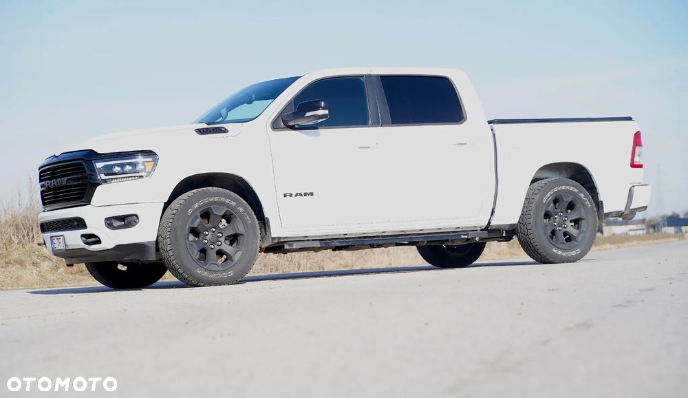 RAM 1500 5.7 Crew Cab Bighorn - 1