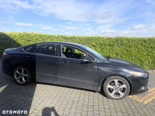 Ford Fusion - 1