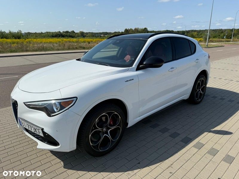 Alfa Romeo Stelvio 2.0 Turbo 16V AT8-Q4 Veloce - 6