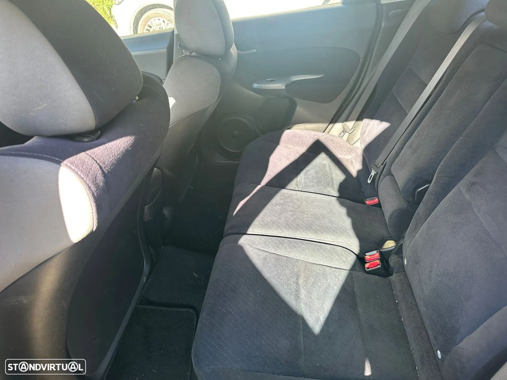 Honda Civic 1.4 Comfort - 10