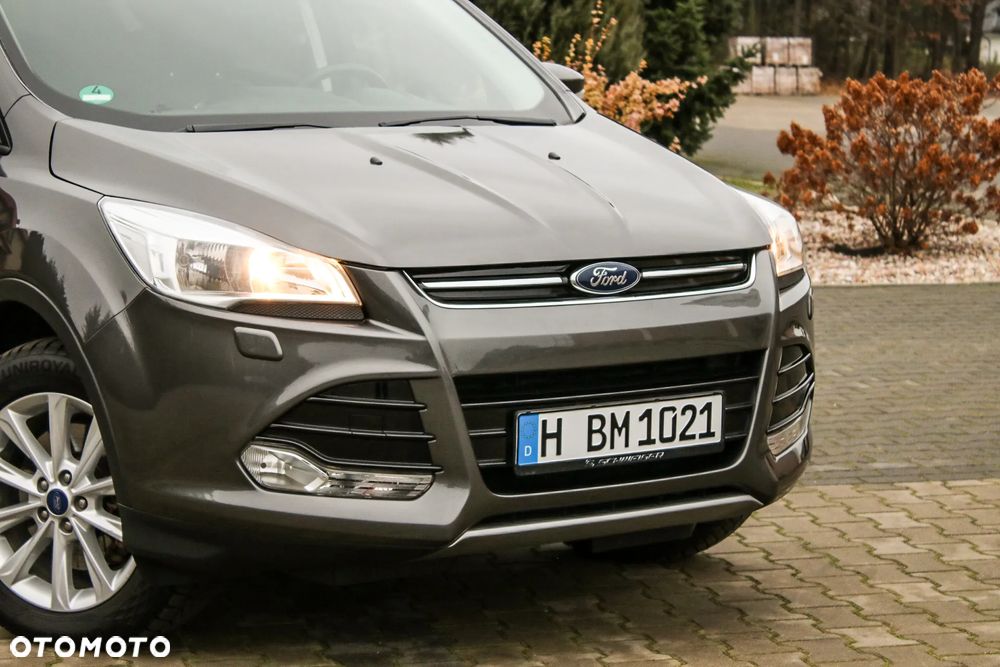 Ford Kuga 2.0 TDCi FWD Titanium - 12
