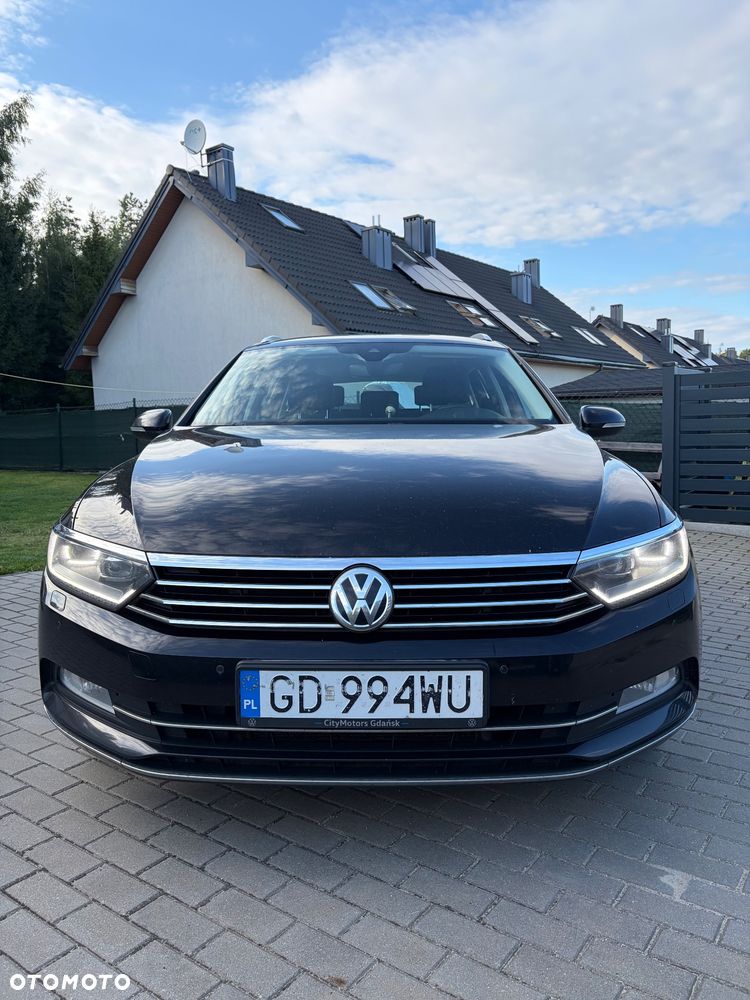 Volkswagen Passat - 2