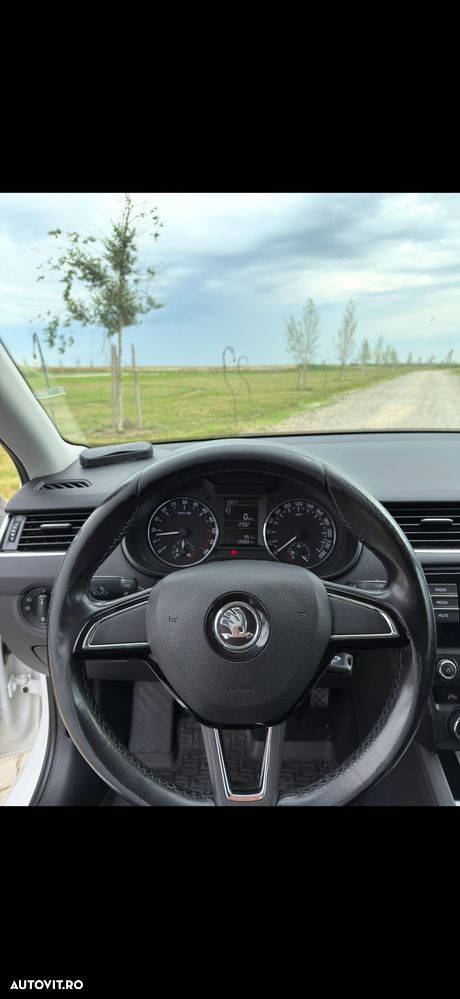 Skoda Octavia 1.6 TDI Style - 13