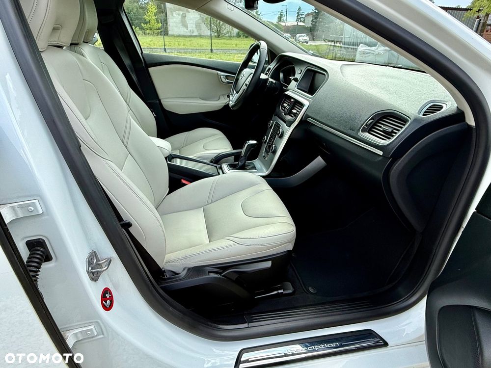 Volvo V40 T3 Drive-E Inscription - 7