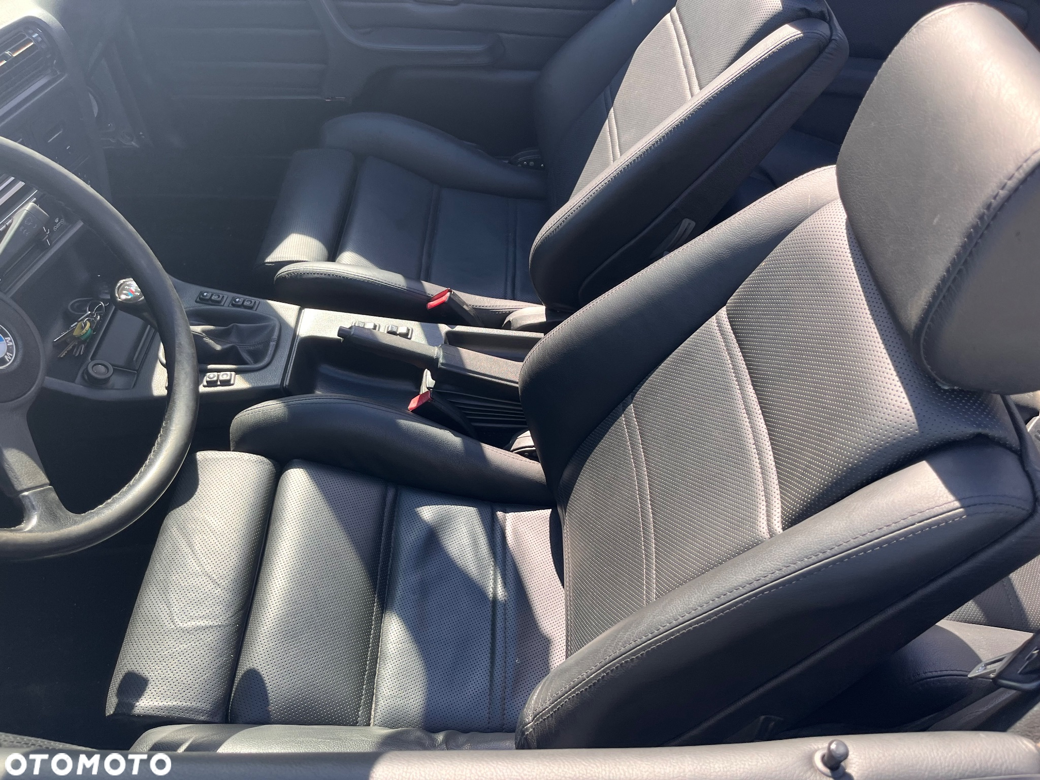 BMW Seria 3 325i - 16